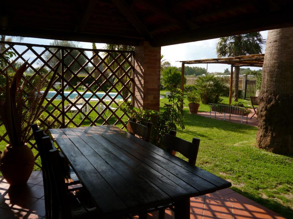 B&B La Taverna Dei Ciucci Foce del Sele Buitenkant foto